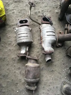 Complete Catalyst Converter Acura ZDS