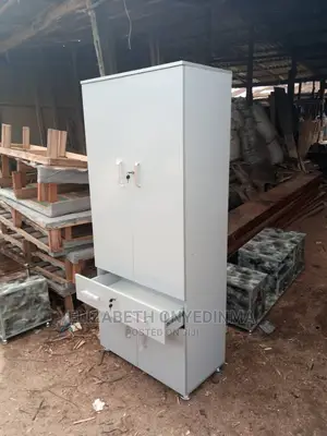 32 Inches by 6ft Wardrobe