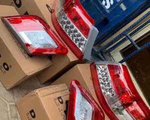Complete Tail Light - Camry 2010