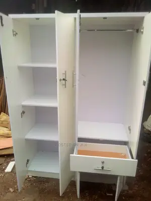 Big Wardrobe 6 Ftt Height 4 Ftt Wide White
