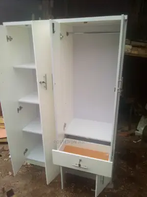 Big Wardrobe 6 Ftt Height 4 Ftt Wide White