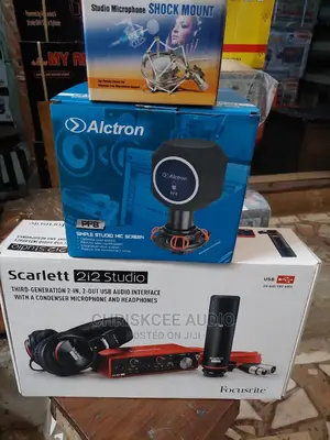Focusrite Scarlett 2i2 3rd Gen With PF8 Mic Filter Screen
