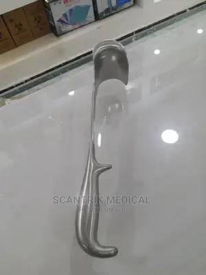 Portable Reusable Doyens Retractor, for Hospital