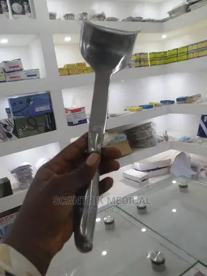 Portable Doyen Retractor Hand Held Retractor