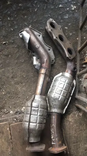 Engine Catalytic Converter Lexus GS300
