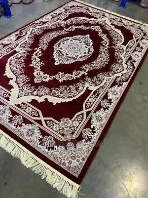 5*7fts Wine Red and Cream Color Arabian Center Rug