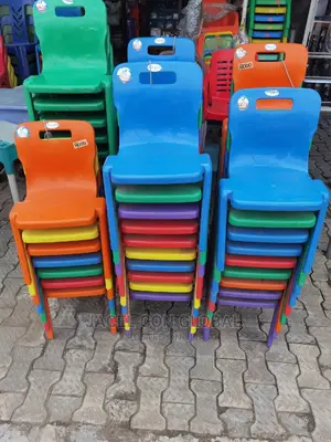 School Altak Chairs in Medium Size ( Strong M )