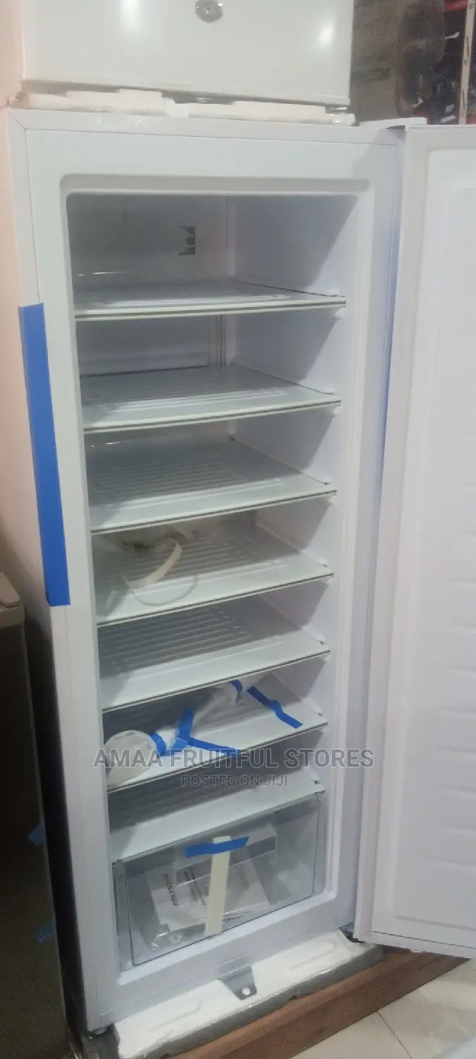 Polyester Standing Freezer