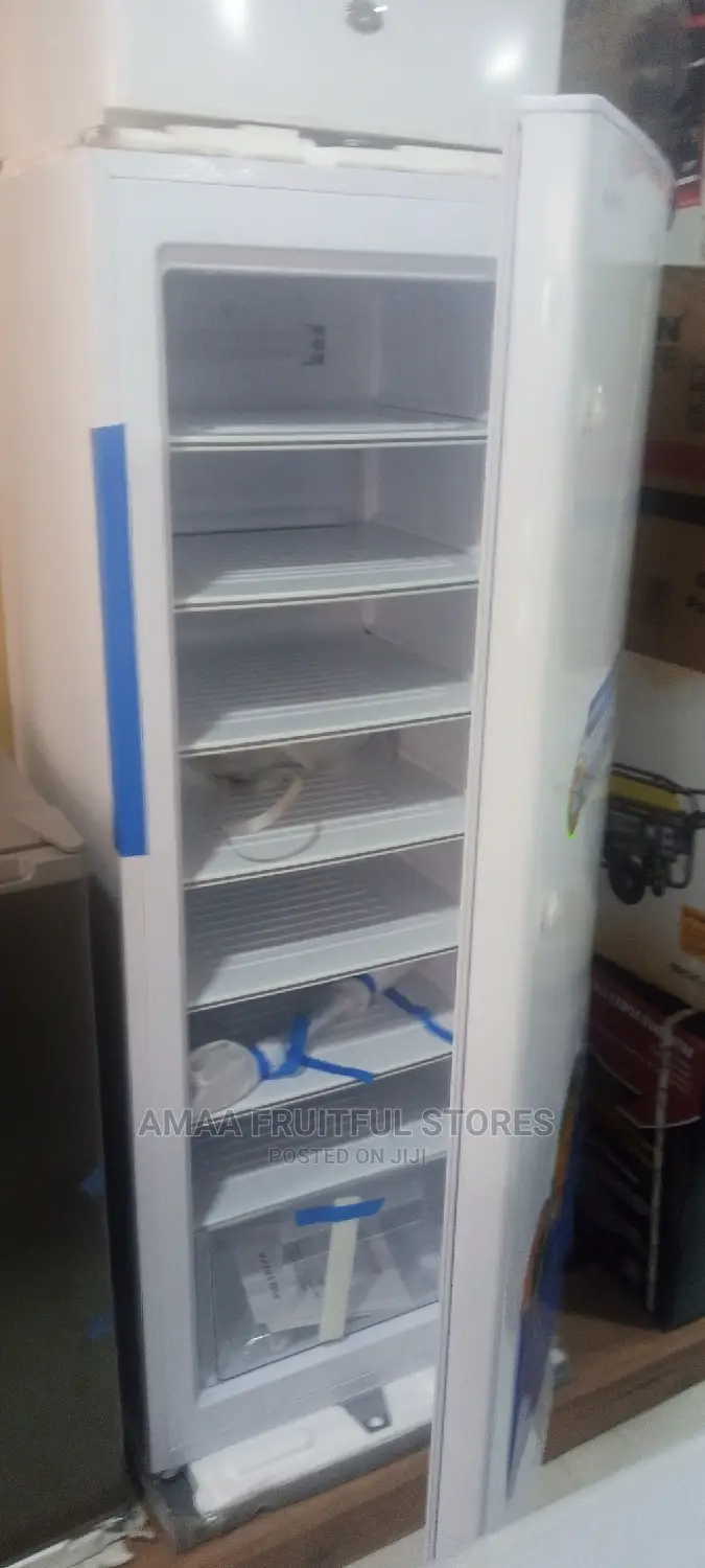Polyester Standing Freezer