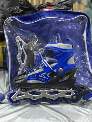 Shoe for Skating