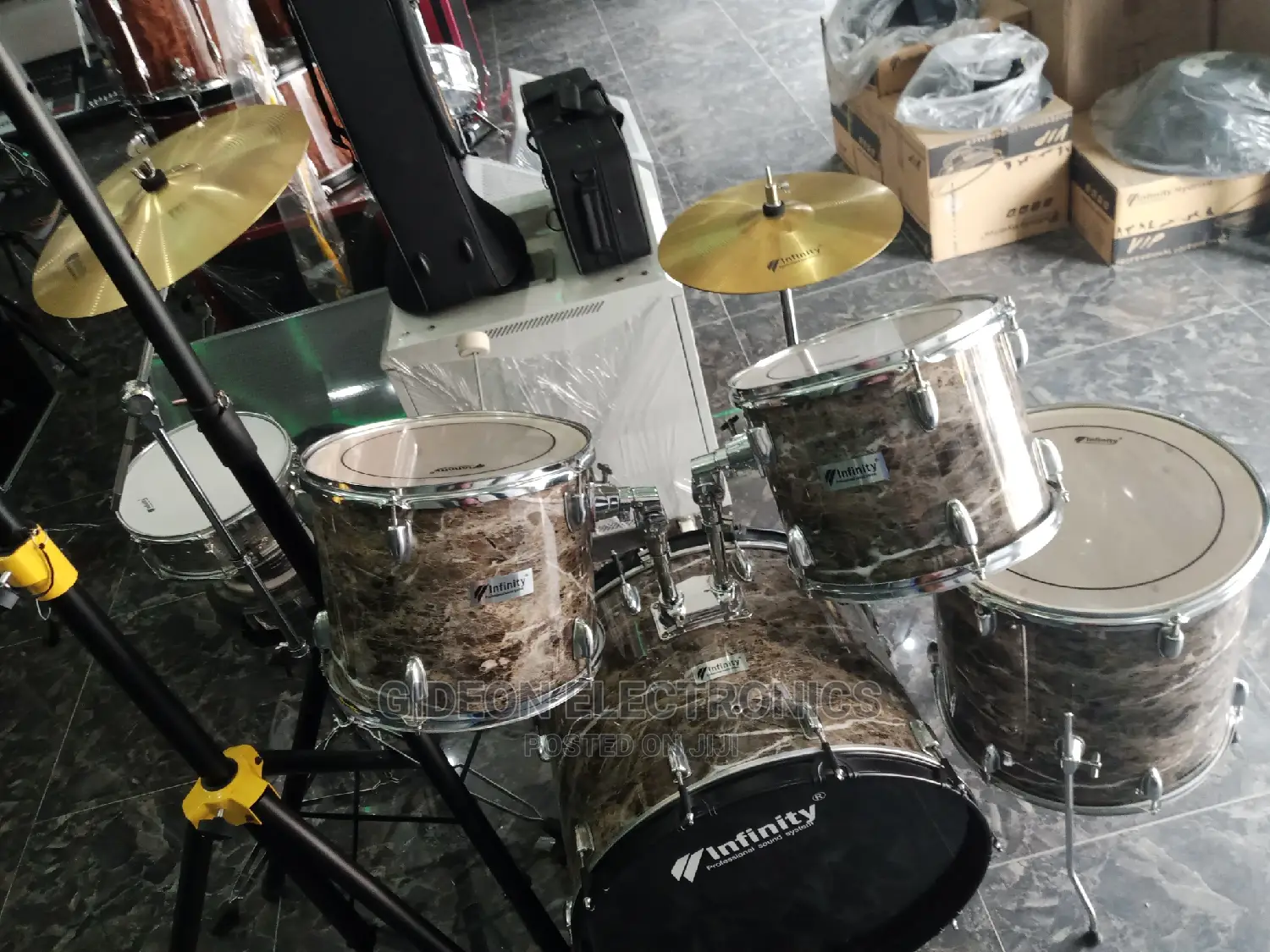 Infinity 5pcs Drum Set