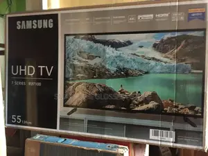 55 Inches Samsung Smart Tv . Netflix, Facebook, Youtube