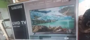 65inches Smart Samsung TV With 24months Warranty