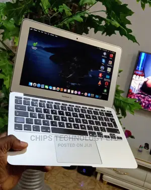 Laptop Apple MacBook Air 2015 4GB Intel Core I5 SSD 128GB