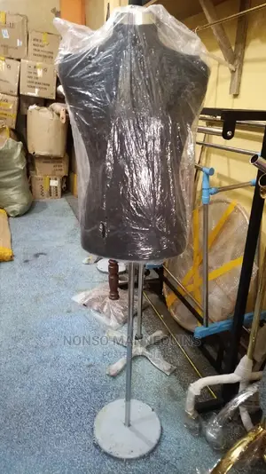Male Dressform With Round Metal Base