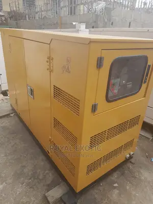 15kva Grade One Uk Used CAT Sound Proof Diesel Generator