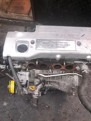 Toyota Hybrid Engine 4cyclinder