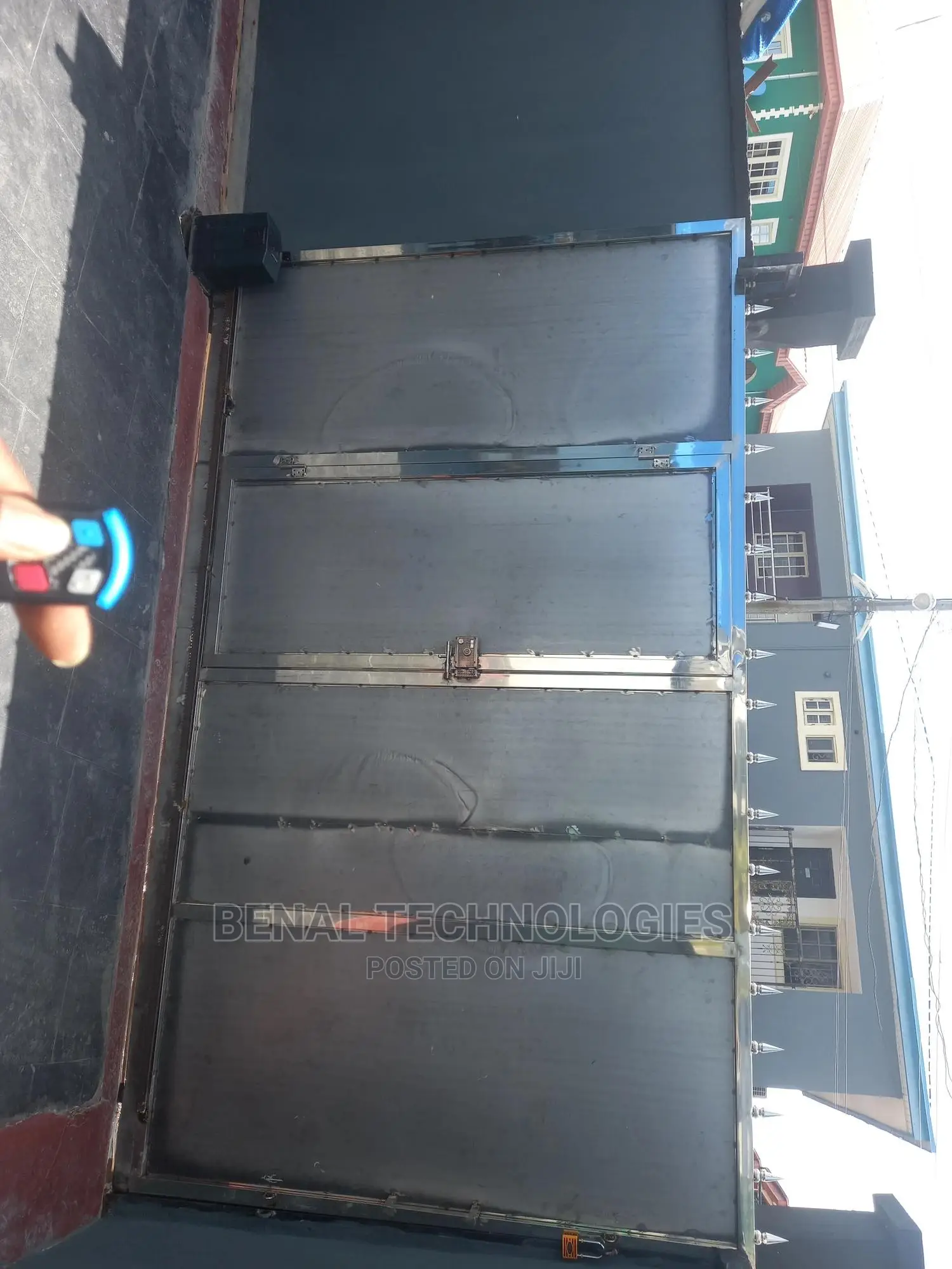 Top Quality Automatic Remote Gate Machine in Surulere
