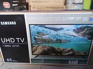 Smart Original Samsung 65 Inches Netflix Youtube Facebook TV