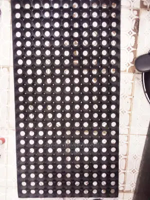 50 by 100 Hollow Foot Mat