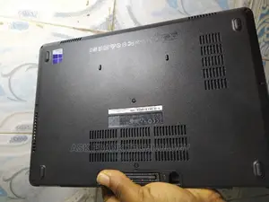 Laptop Dell Latitude 12 E5270 8GB Intel Core I7 HDD 1T