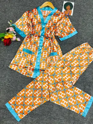 Vipp: High Quality Soft Lush Silk Sleepwear