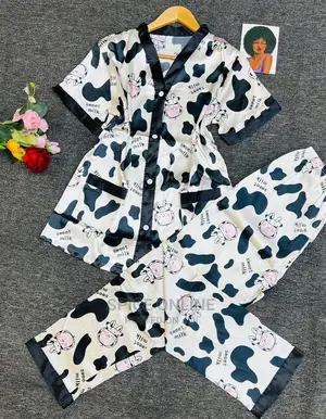 Vipp: High Quality Soft Lush Silk Sleepwear