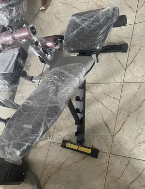 Commercial Adjustable Weight Bench