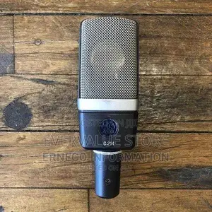 AKG C214 Studio Microphone