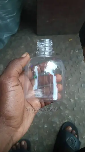 50 Pieces 250ml (25cl) Plastic Bottles With Cover