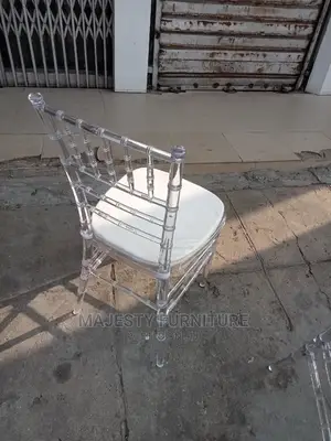 Acrylic Chiavari Chair