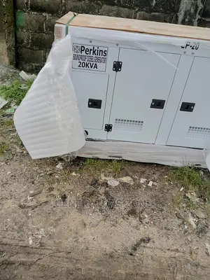 Soundproof Diesel Sp20kva Perkins Brand New Generator-