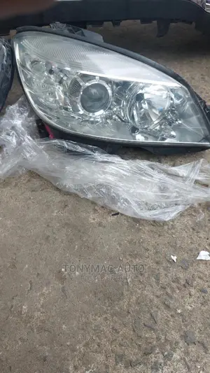 Mercedes-benz C300 2008-2010 Headlights