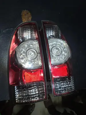 Back Lights Toyota Tacoma 2010-2014