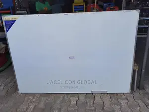 100cm by 150cm Magnetic Whiteboard (Discounted Price Dented)