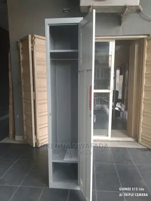 Single Door Workers Locker, Wardrobes