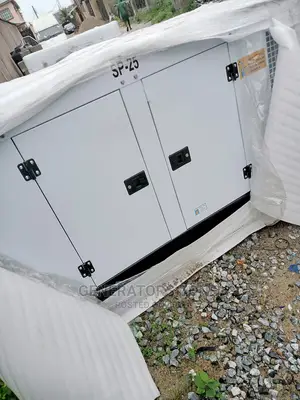 Perkins Soundproof Diesel Generator Sp25+Rugged Engine