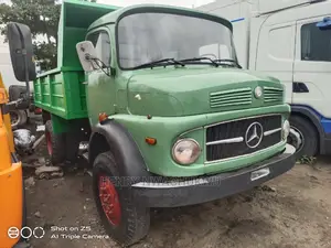Benz 911 Tipper 4×4 Axillary Tokunbo