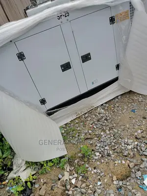 High Quality Perkins Soundproof Diesel Generator Sp25kva