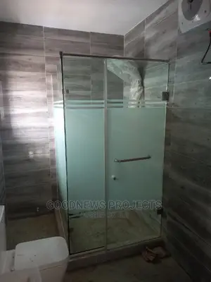 Frosted Hinge Shower Cubicle