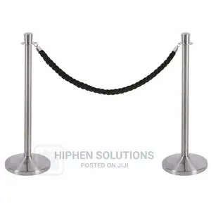 Powerful Crowd Control Retractable Barrier