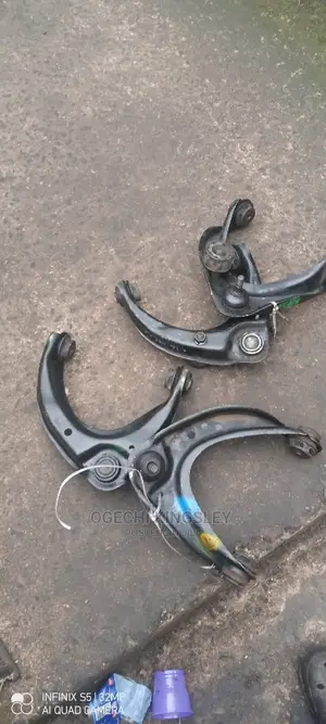Mazda 6 Upper Arm Set