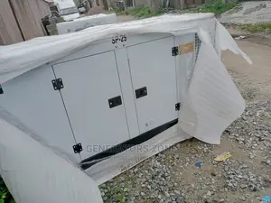 Eco-Friendly Soundproof Diesel Perkins Generator Sp25kva