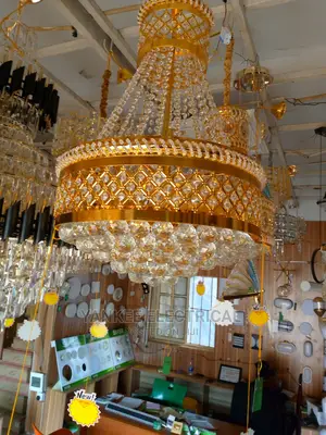 Quality Crystal Chandelier With Inbuild Led Lights