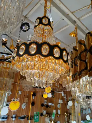 Quality Crystal Chandelier With Inbuild Led Lights
