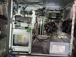 Desktop Computer HP EliteDesk 800 G3 8GB Intel Core i5 HDD 1T