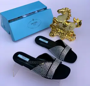 High Quality Prada Ladies Slippers