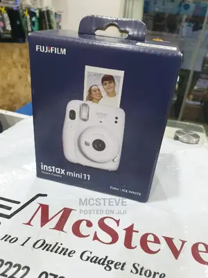 Fujifilm Instax Mini 11 Camera