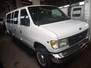 Ford E250 2005 White
