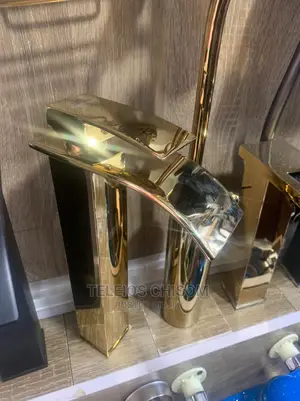 Waterfall Basin Mixer Tap Long, Gold